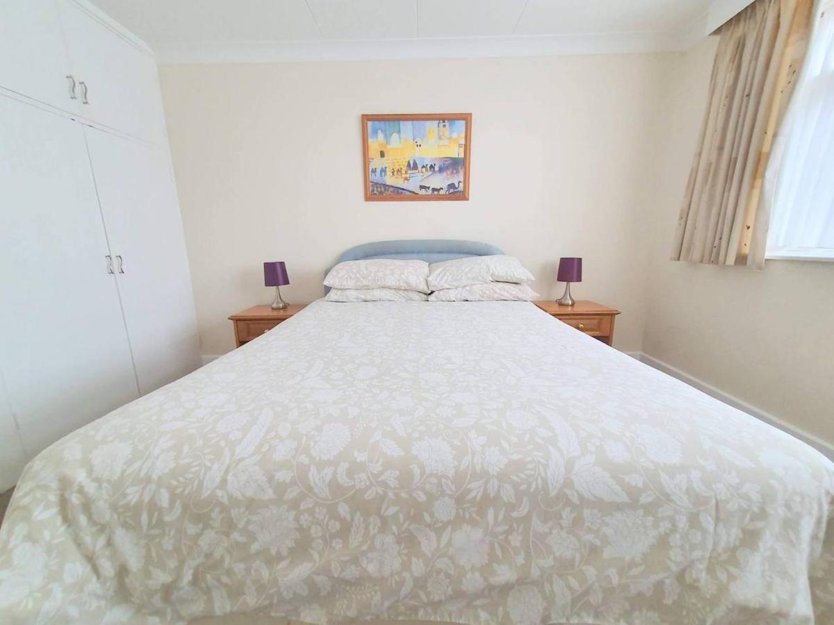 Wentworth Apartment With 2 Bedrooms, Superfast Wi-Fi And Parking Sittingbourne Exteriér fotografie